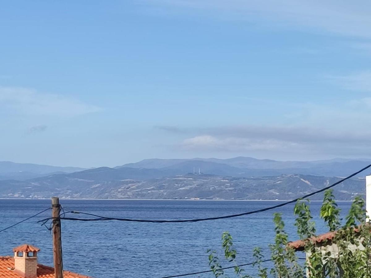 Ξενώνας Φωτεινη Ouranoupoli Ngoại thất bức ảnh
