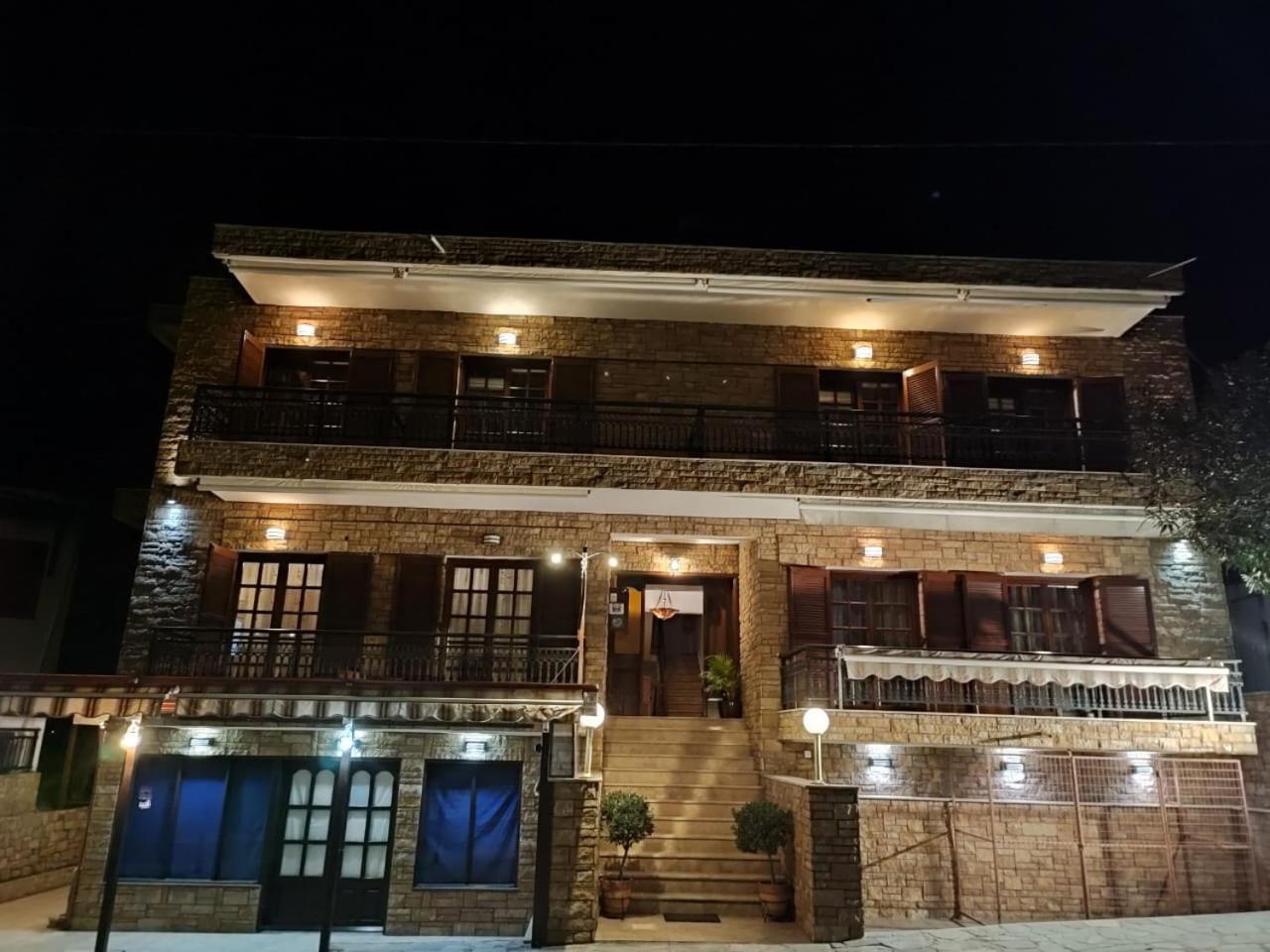 Ξενώνας Φωτεινη Ouranoupoli Ngoại thất bức ảnh